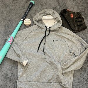 Nike Men's Gray Hoodie